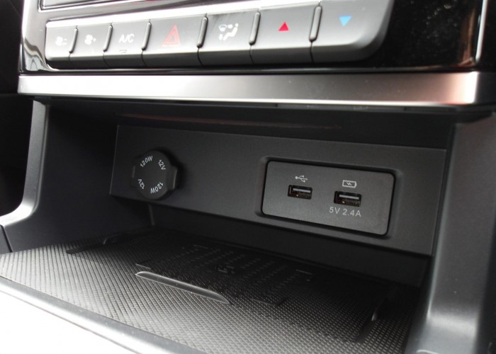 Used 1
                    JAC T9
                     for Sale Image