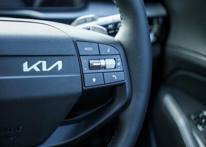 Used 1
                    KIA
                     for Sale Image