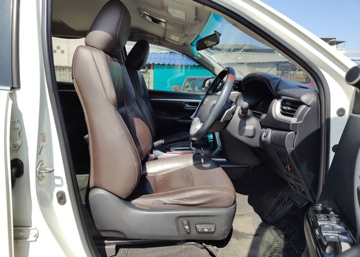 Used 3
                    TOYOTA
                     for Sale Image