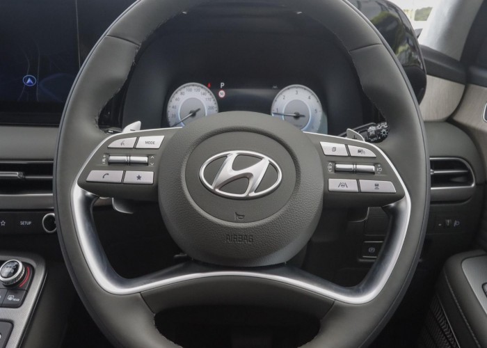 Used 1
                    HYUNDAI
                     for Sale Image