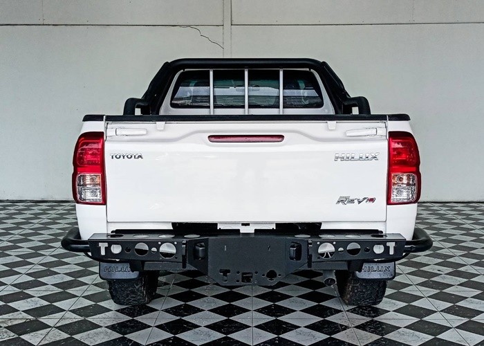 Used 7
                    TOYOTA
                     for Sale Image