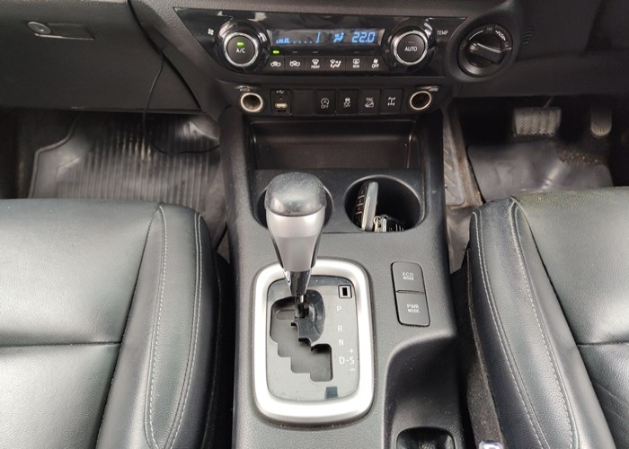 Used 3
                    TOYOTA
                     for Sale Image