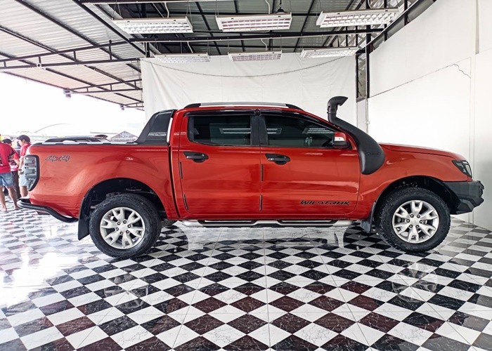 Used 9
                    FORD
                     for Sale Image