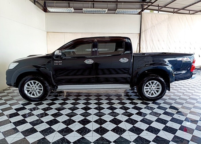 Used 11
                    TOYOTA
                     for Sale Image