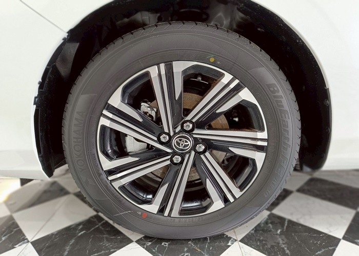 Used 1
                    TOYOTA
                     for Sale Image