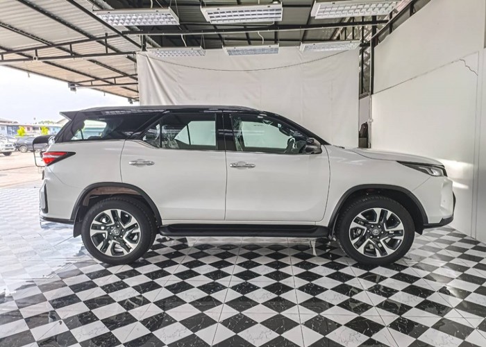 Used 1
                    TOYOTA
                     for Sale Image