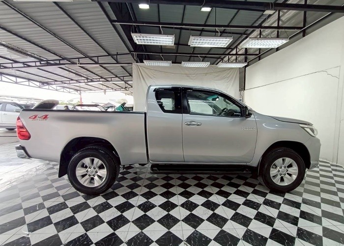 Used 5
                    TOYOTA
                     for Sale Image