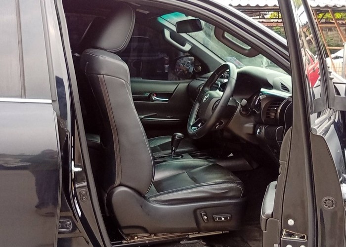 Used 11
                    TOYOTA
                     for Sale Image