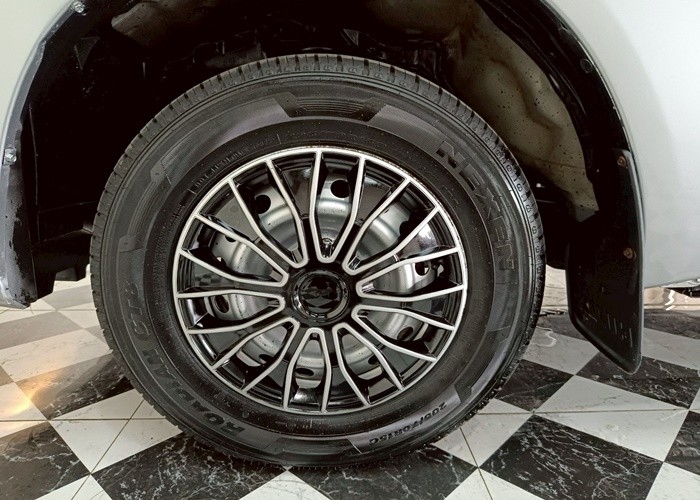 Used 7
                    TOYOTA
                     for Sale Image