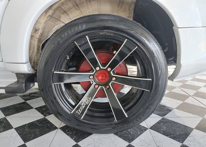 Used 4
                    TOYOTA
                     for Sale Image