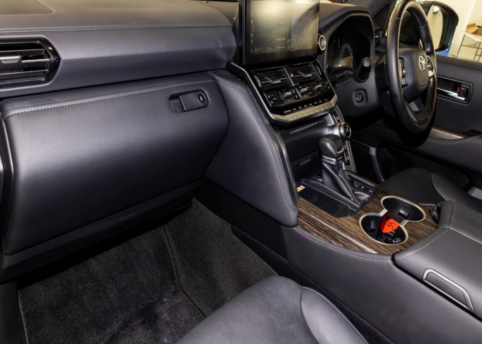 Used 1
                    TOYOTA
                     for Sale Image