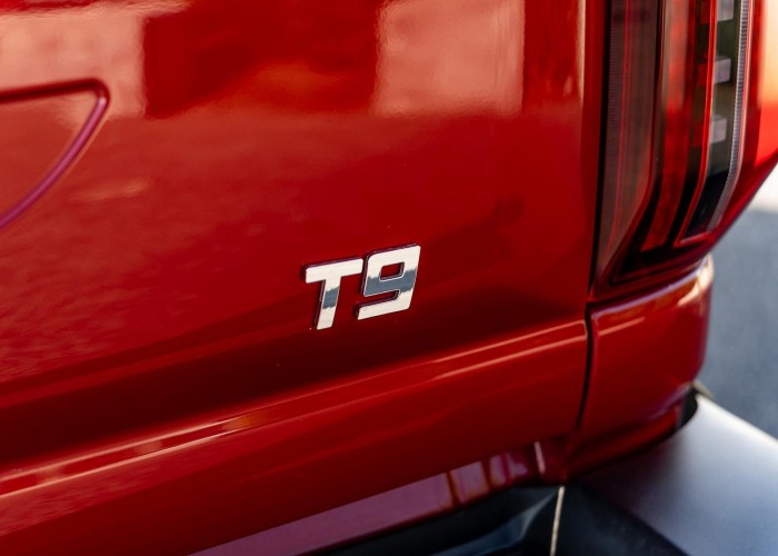 Used 1
                    JAC T9
                     for Sale Image