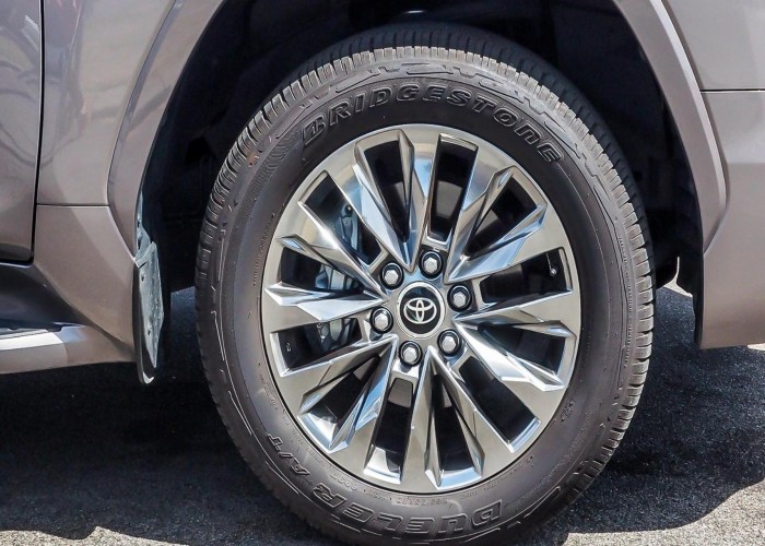 Used 1
                    TOYOTA
                     for Sale Image