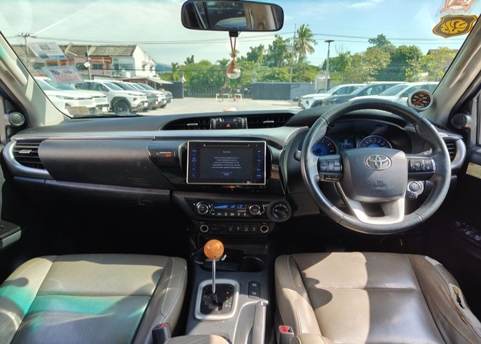 Used 7
                    TOYOTA
                     for Sale Image